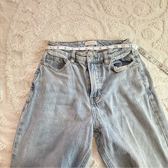 Women's Distressed Light Blue Jeans - Picture 4 of 5